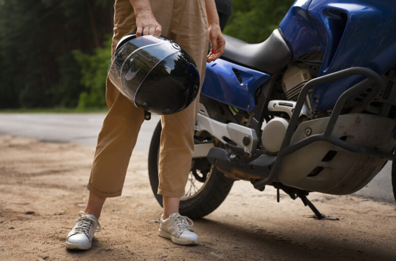 side-view-cool-old-woman-with-motorbike
